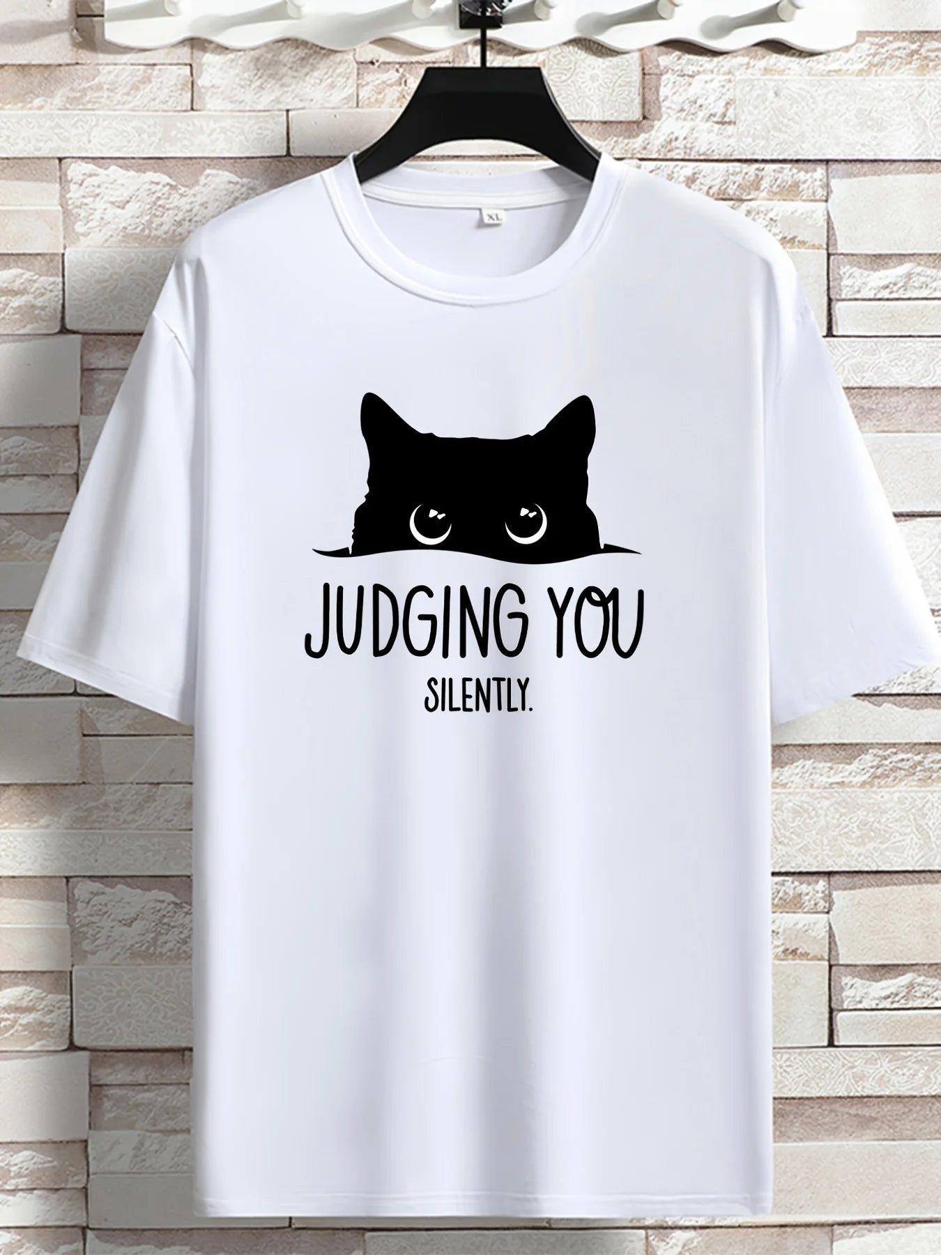 "Judging You Silently” Cat Print Loose T-Shirt