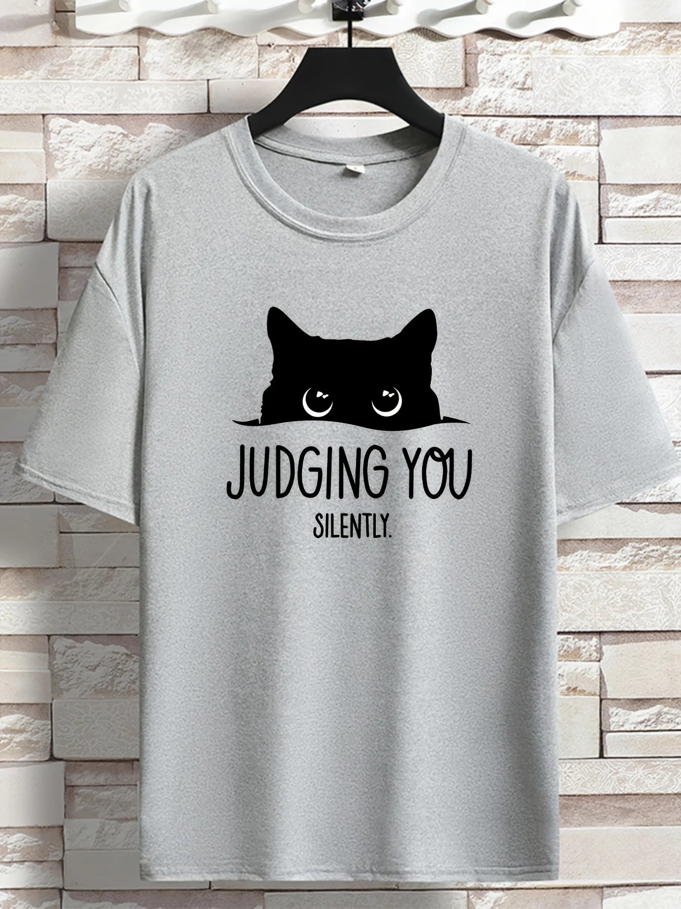 "Judging You Silently” Cat Print Loose T-Shirt