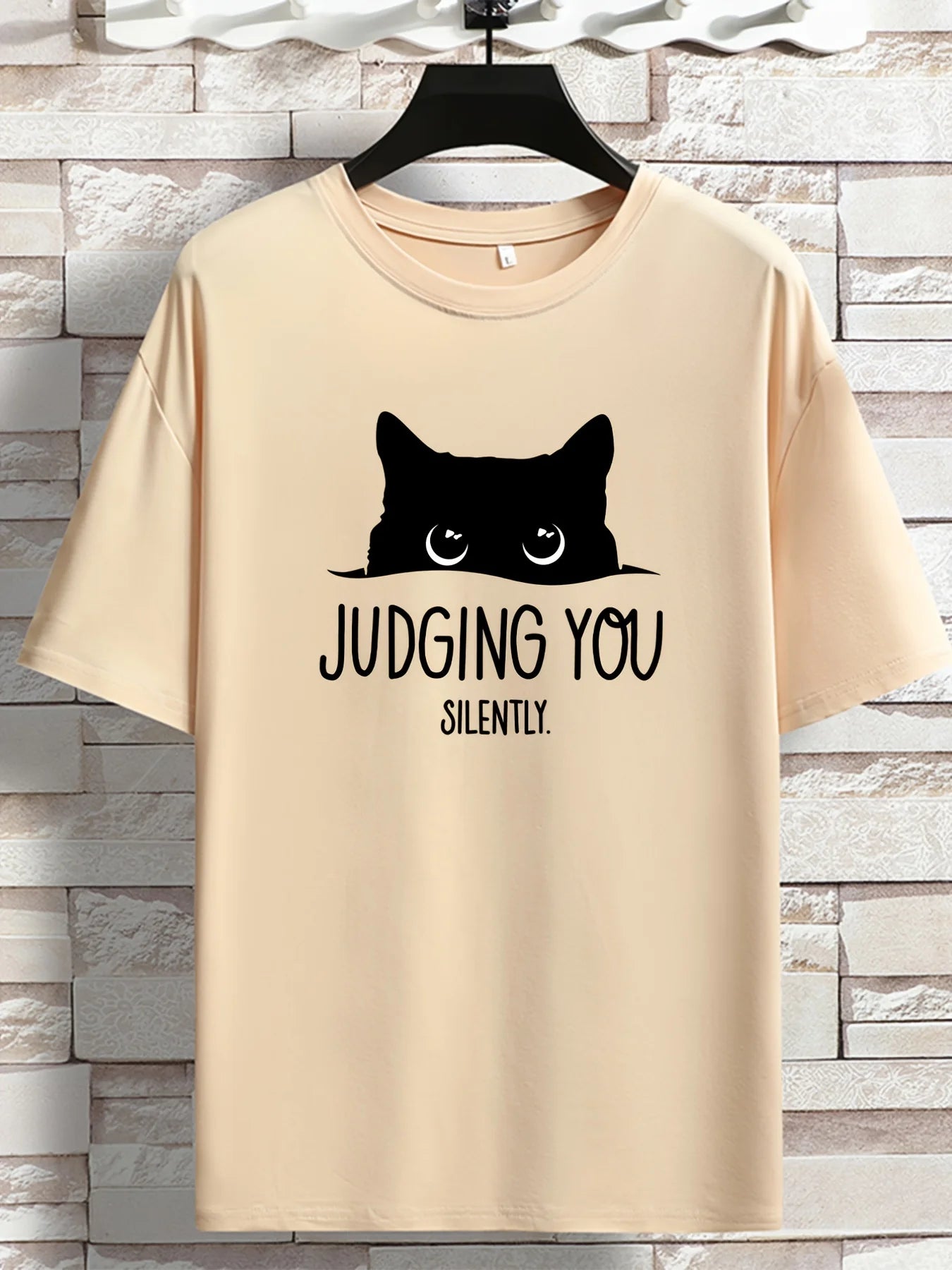 "Judging You Silently” Cat Print Loose T-Shirt