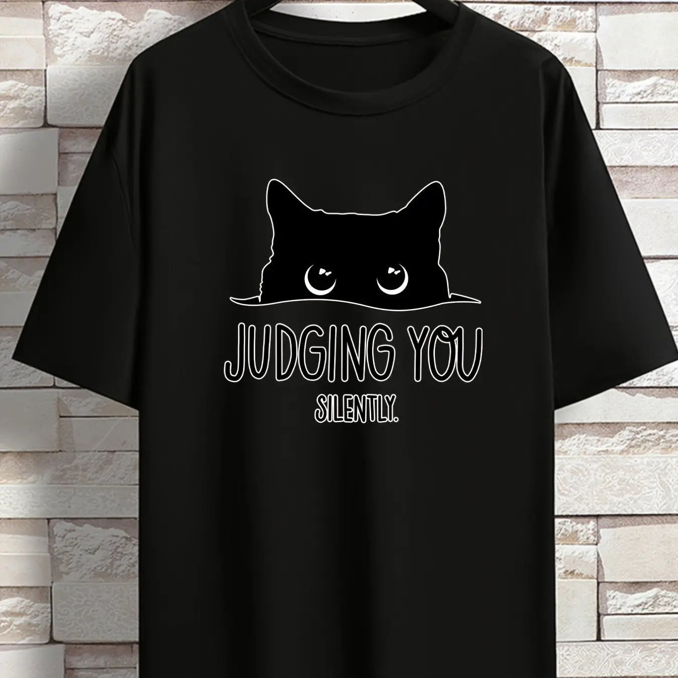 "Judging You Silently” Cat Print Loose T-Shirt